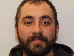 Arrest warrant attempted for wanted suspect in Starksboro, police say