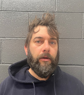 Cambridge man arrested for DUI after vehicle slide-off, police say