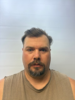 Arlington man arrested for DUI and resisting arrest, police say