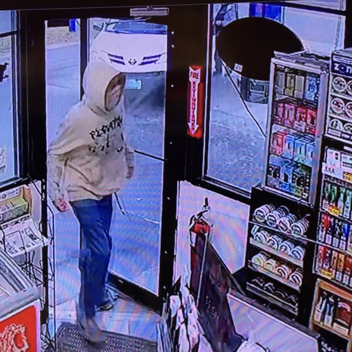 Retail theft investigation underway in Waterbury, police say