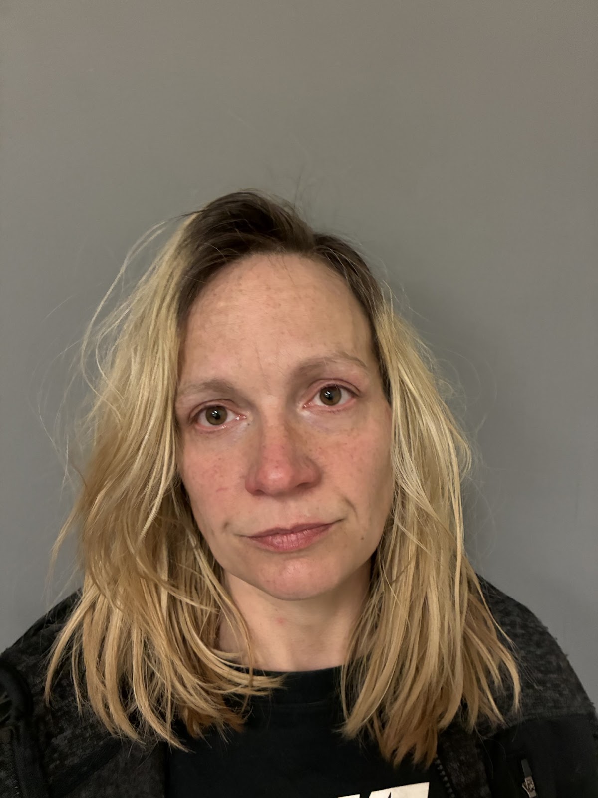 Thetford woman arrested for resisting arrest and drug possession, police say