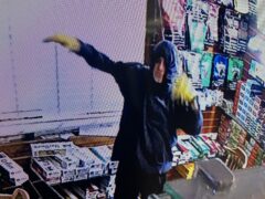 Burglary reported at Billmont's Country Store in Stamford, police say