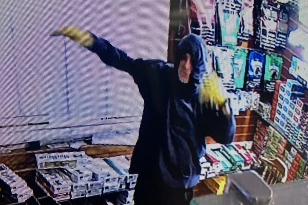 Burglary reported at Billmont's Country Store in Stamford, police say