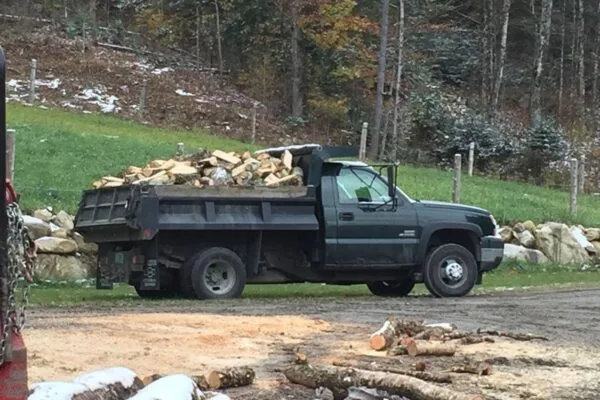 Theft of Chevrolet Silverado reported in Topsham, police say
