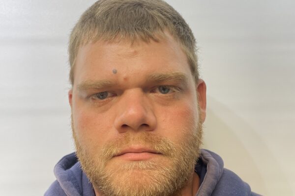 Pownal man arrested for failure to comply with sex offender registry, police say