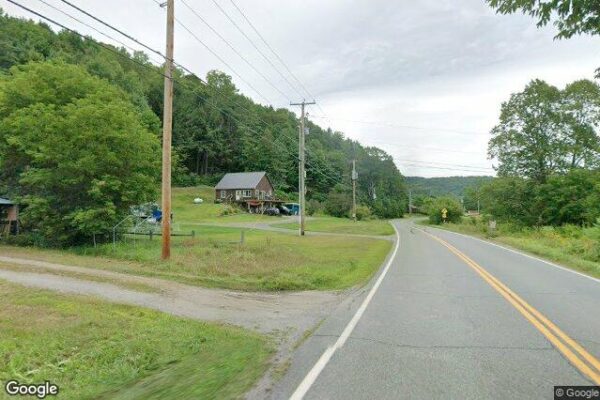 Street view of VT-110 in Tunbridge